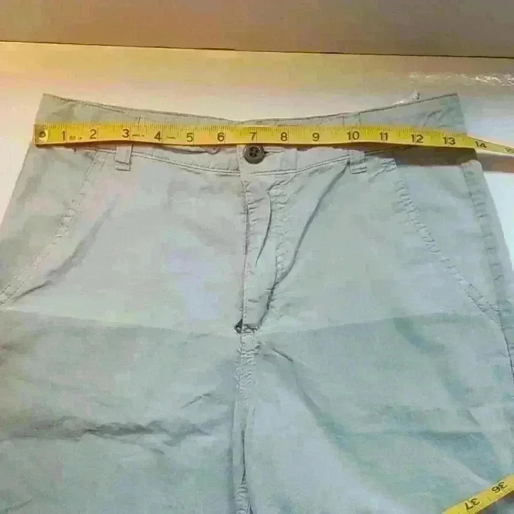 Old Navy shorts - Picture 4 of 6